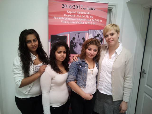 Maltaiszakiskola-devecser  